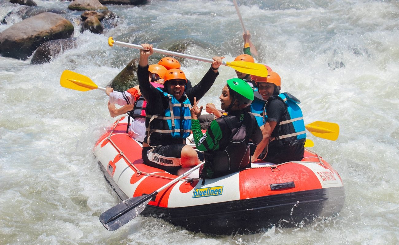 Best Rishikesh Rafting Package from Delhi by Car 